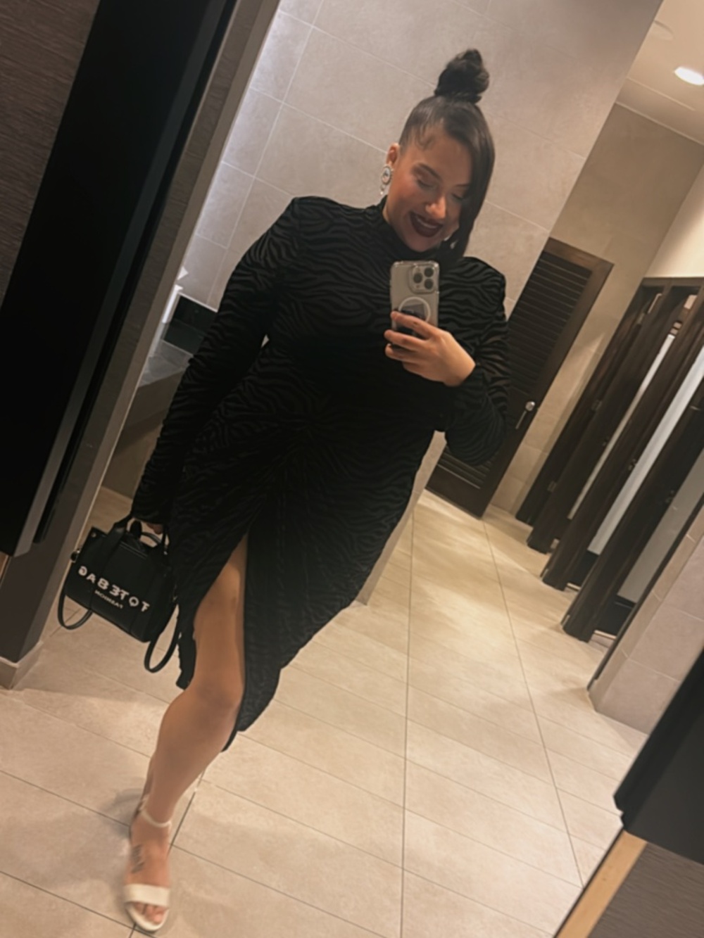 SHEIN Black Zebra Print Ruched Midi Dress – Long Sleeve